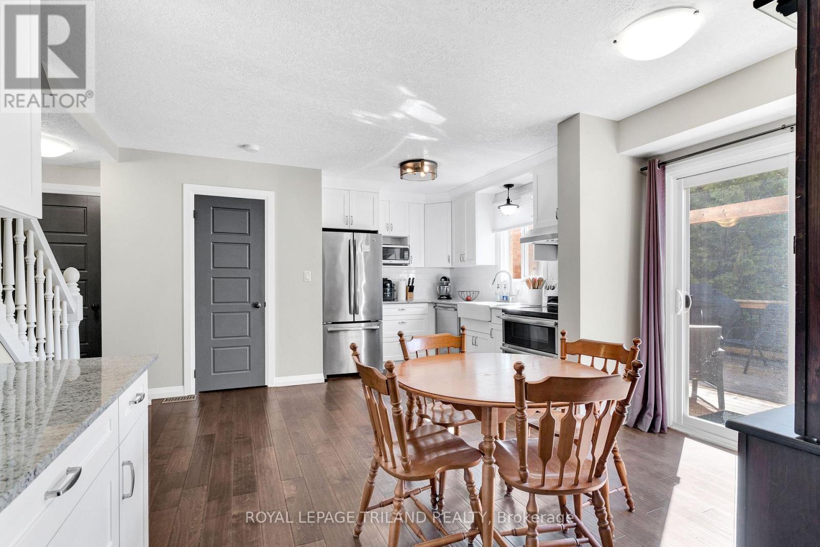B - 129 Symes Street N, Southwest Middlesex, Ontario  N0L 1M0 - Photo 13 - X13135684