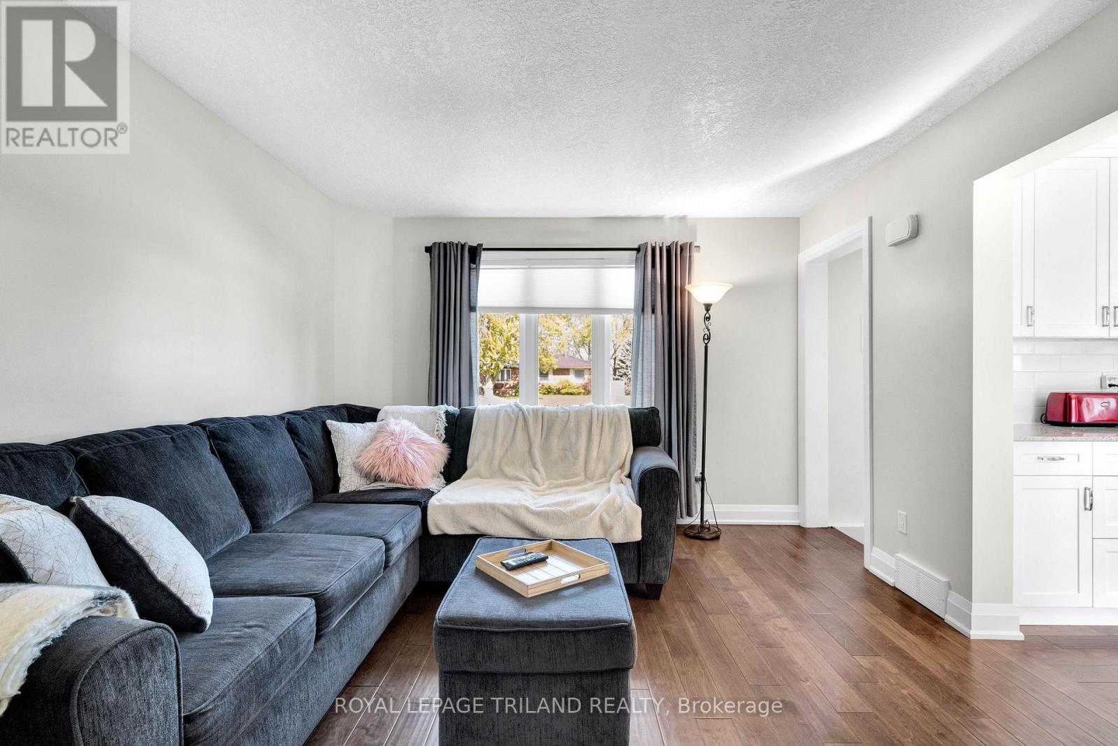 B - 129 Symes Street N, Southwest Middlesex, Ontario  N0L 1M0 - Photo 17 - X13135684
