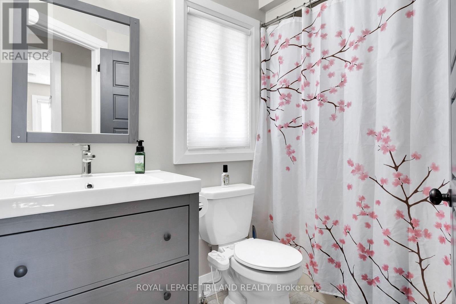 B - 129 Symes Street N, Southwest Middlesex, Ontario  N0L 1M0 - Photo 28 - X13135684