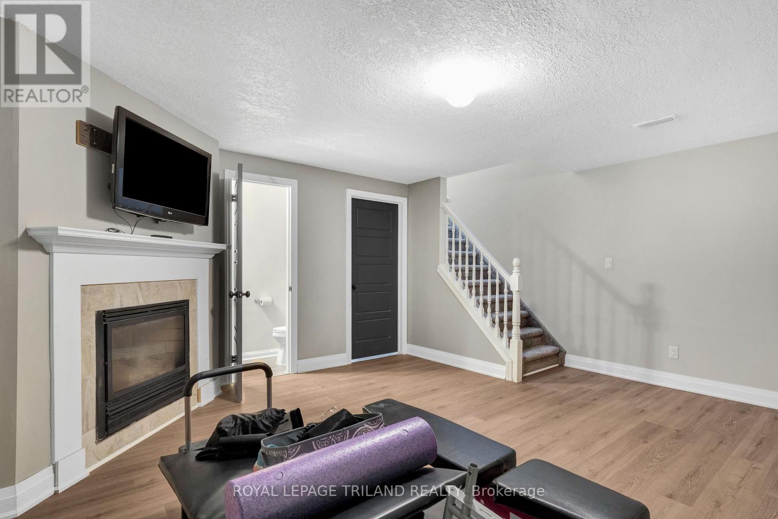 B - 129 Symes Street N, Southwest Middlesex, Ontario  N0L 1M0 - Photo 30 - X13135684