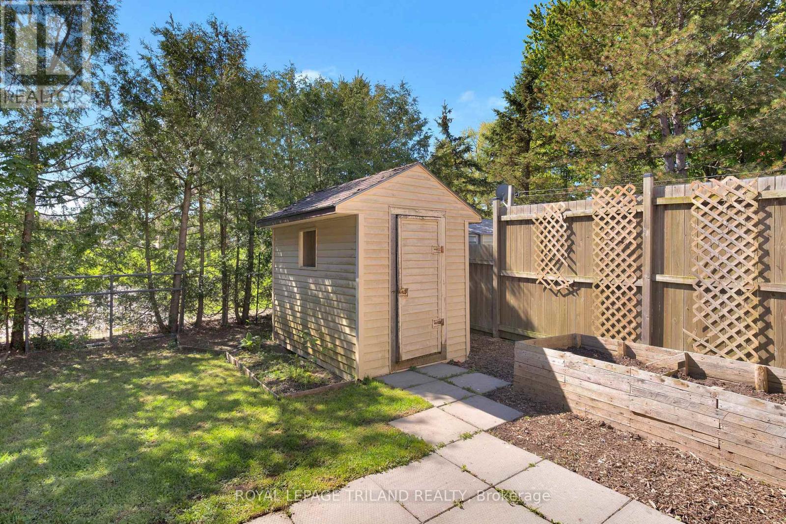B - 129 Symes Street N, Southwest Middlesex, Ontario  N0L 1M0 - Photo 40 - X13135684