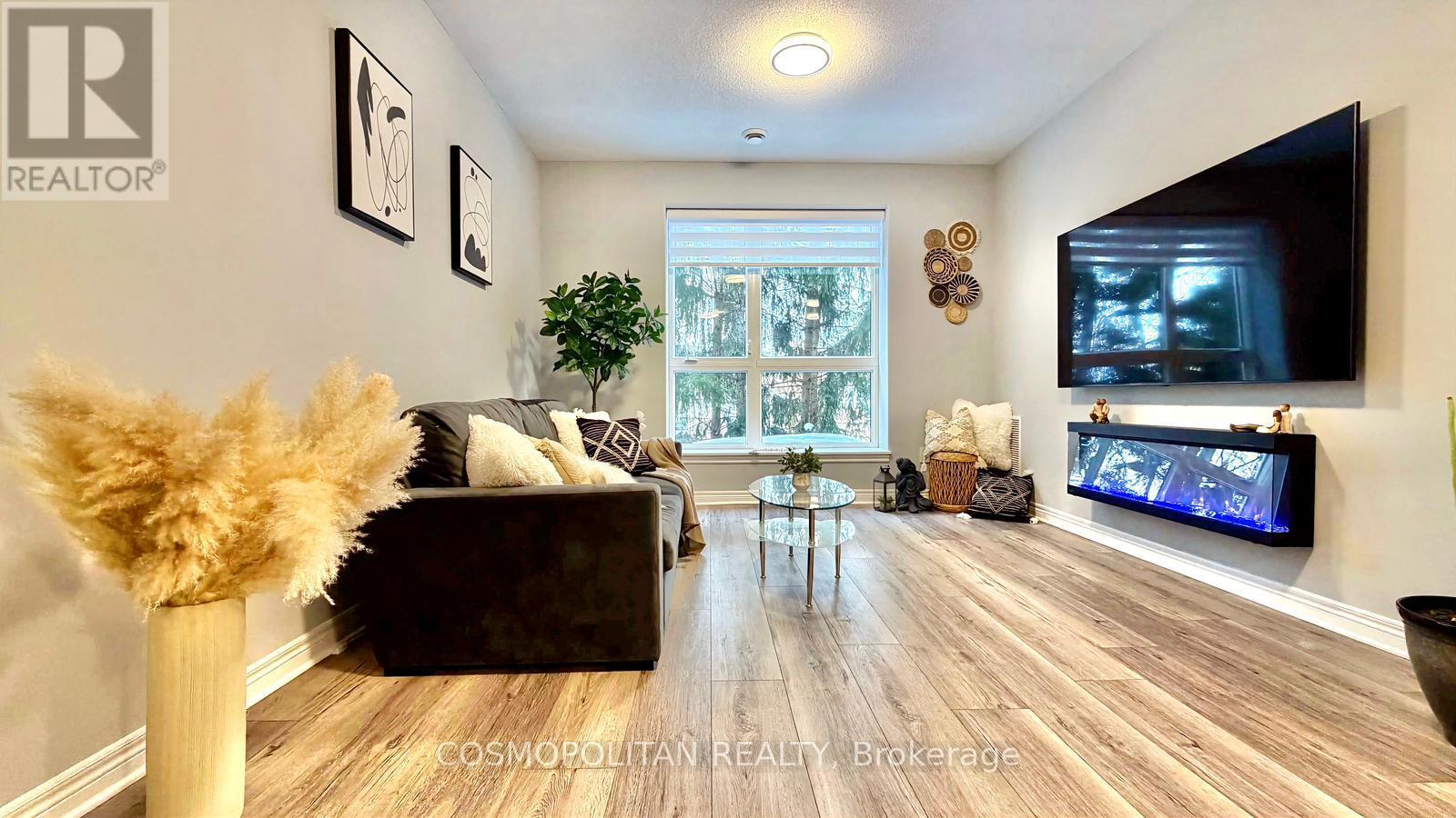 204 - 2799 St. Paul Avenue, Niagara Falls, Ontario  L2J 2L3 - Photo 4 - X12923908