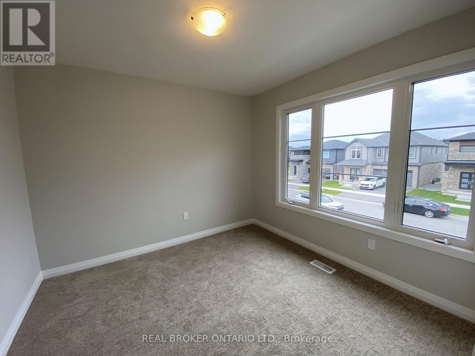 70 Samuel Avenue, Pelham, Ontario  L0S 1E1 - Photo 6 - X13135324