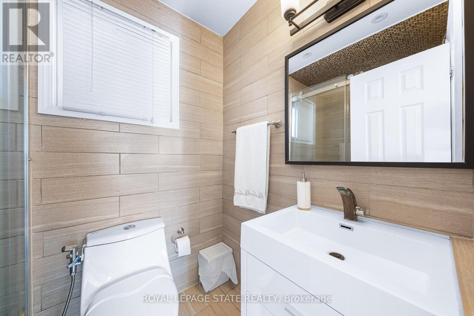 46 Novoco Drive, Hamilton, Ontario  L9C 7E8 - Photo 37 - X13135352