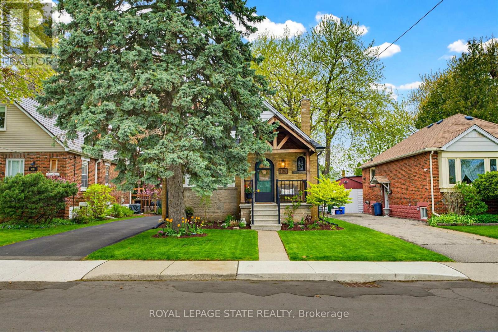 198 East 19th Street, Hamilton, Ontario  L9A 4S5 - Photo 4 - X13135498