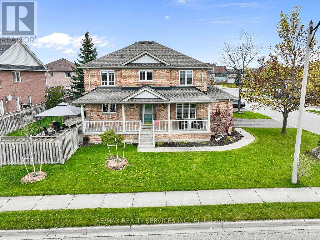21 Filbert Way, Brampton, Ontario  L7A 3G2 - Photo 2 - W13133608