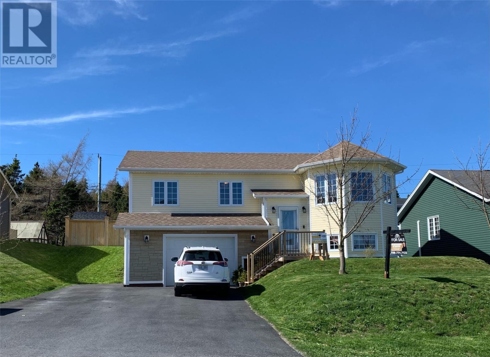 38 Badcock Boulevard, Bay Roberts, Newfoundland & Labrador  A0A 1G0 - Photo 1 - 1296304
