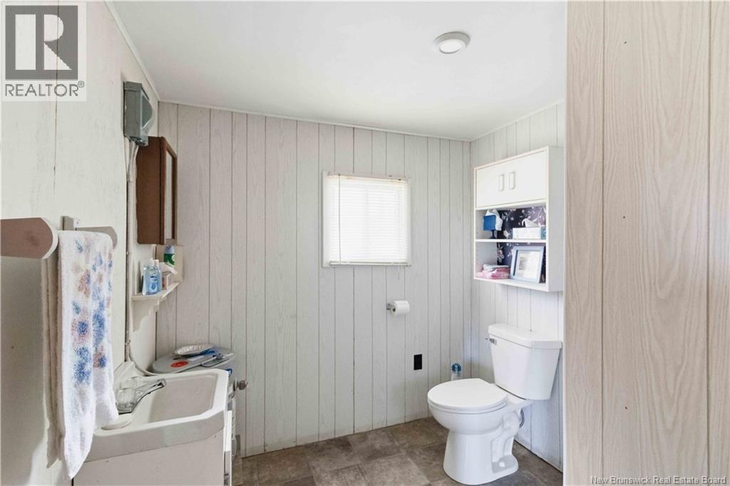 268 Yoho Lake Road, Yoho Lake, New Brunswick  E6K 3B7 - Photo 16 - NB139494