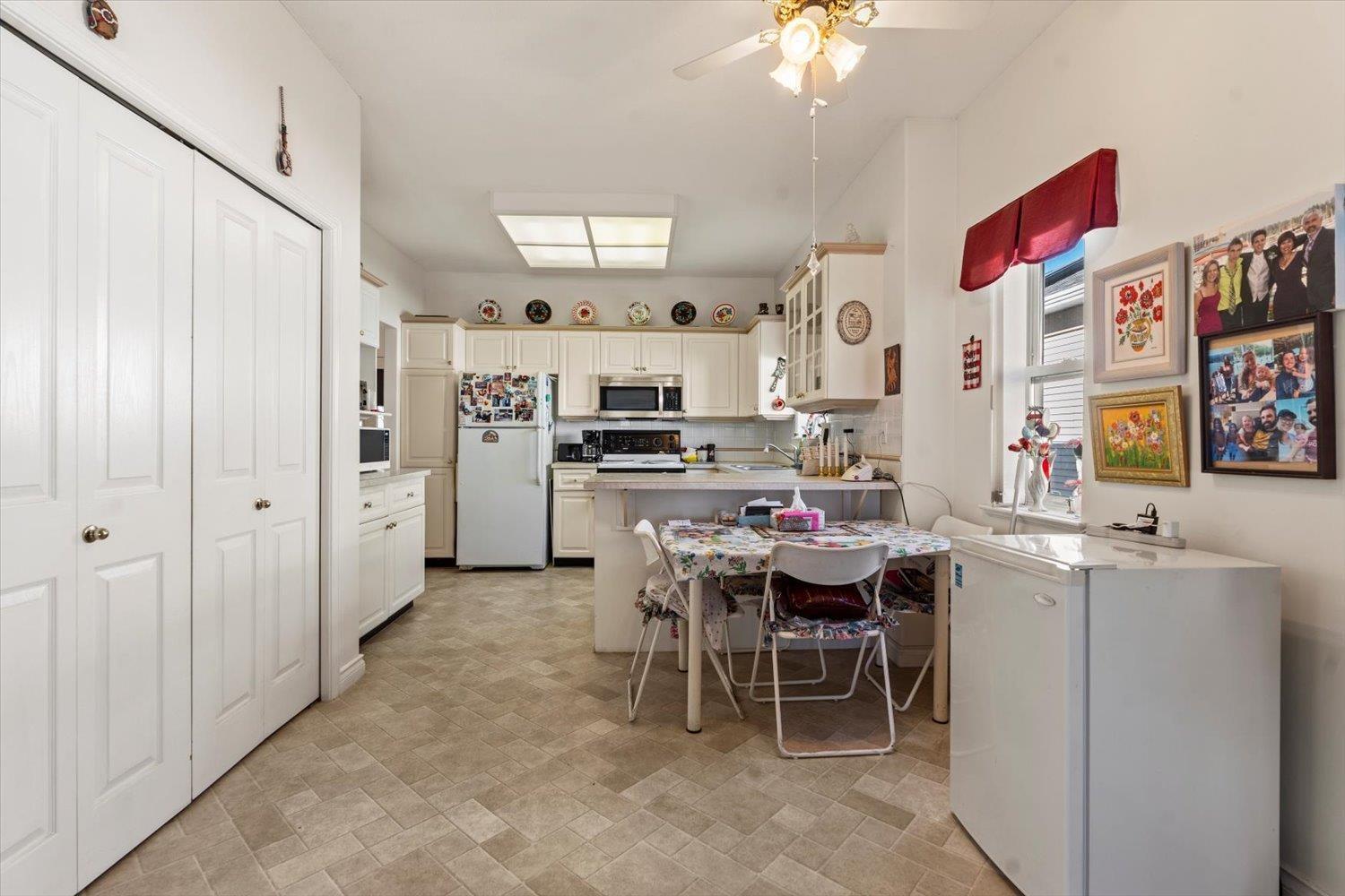 114 8485 Young Road, Chilliwack Proper South, Chilliwack, British Columbia  V2P 7Y7 - Photo 6 - R3093711