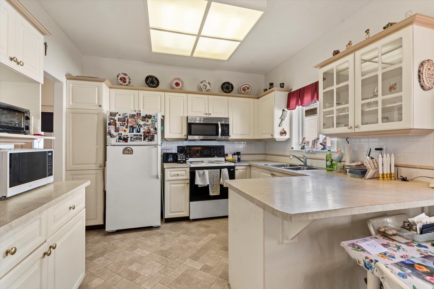114 8485 Young Road, Chilliwack Proper South, Chilliwack, British Columbia  V2P 7Y7 - Photo 4 - R3093711
