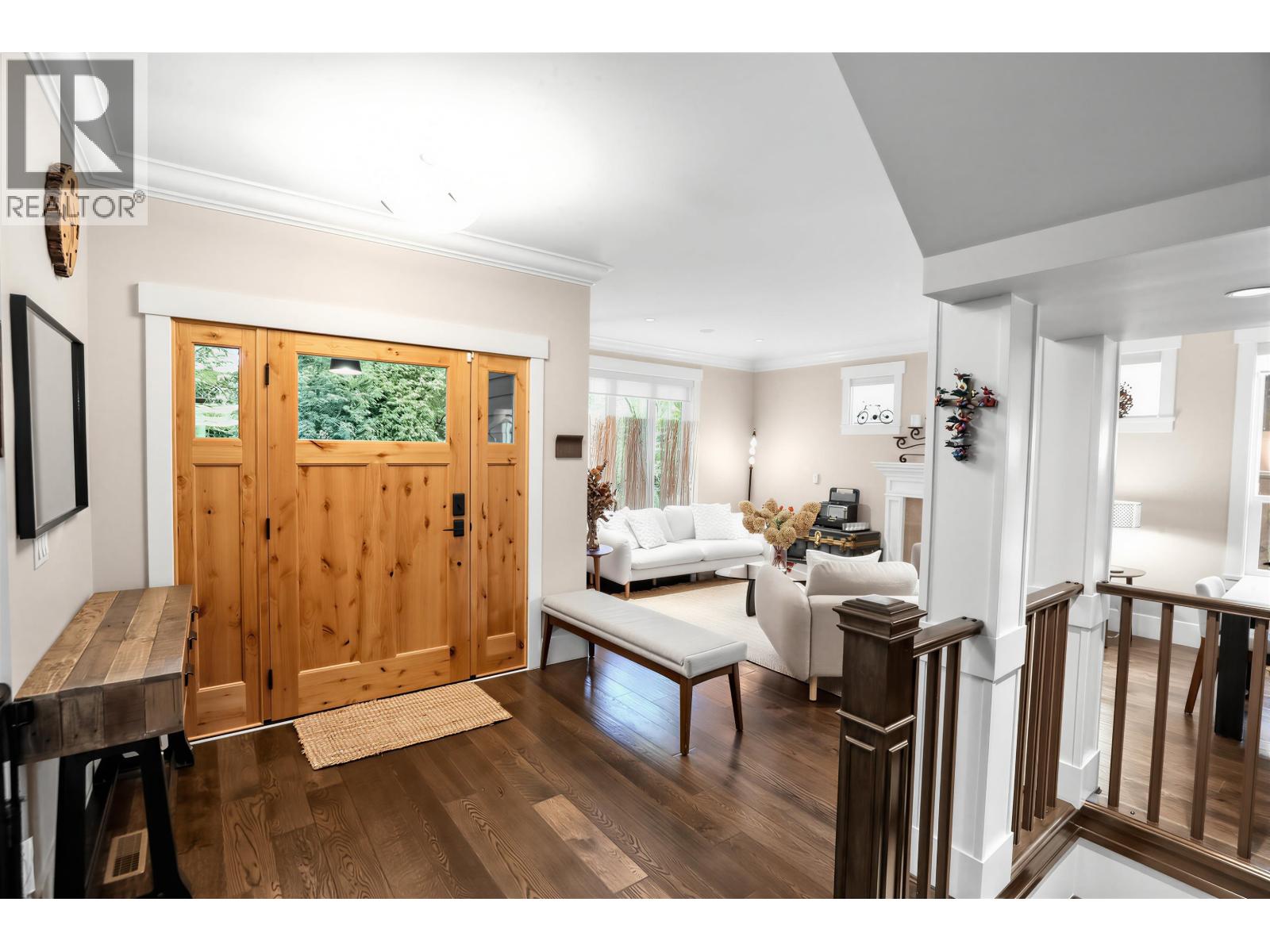 1376 Dyck Road, North Vancouver, British Columbia  V7K 1S2 - Photo 2 - R3124217