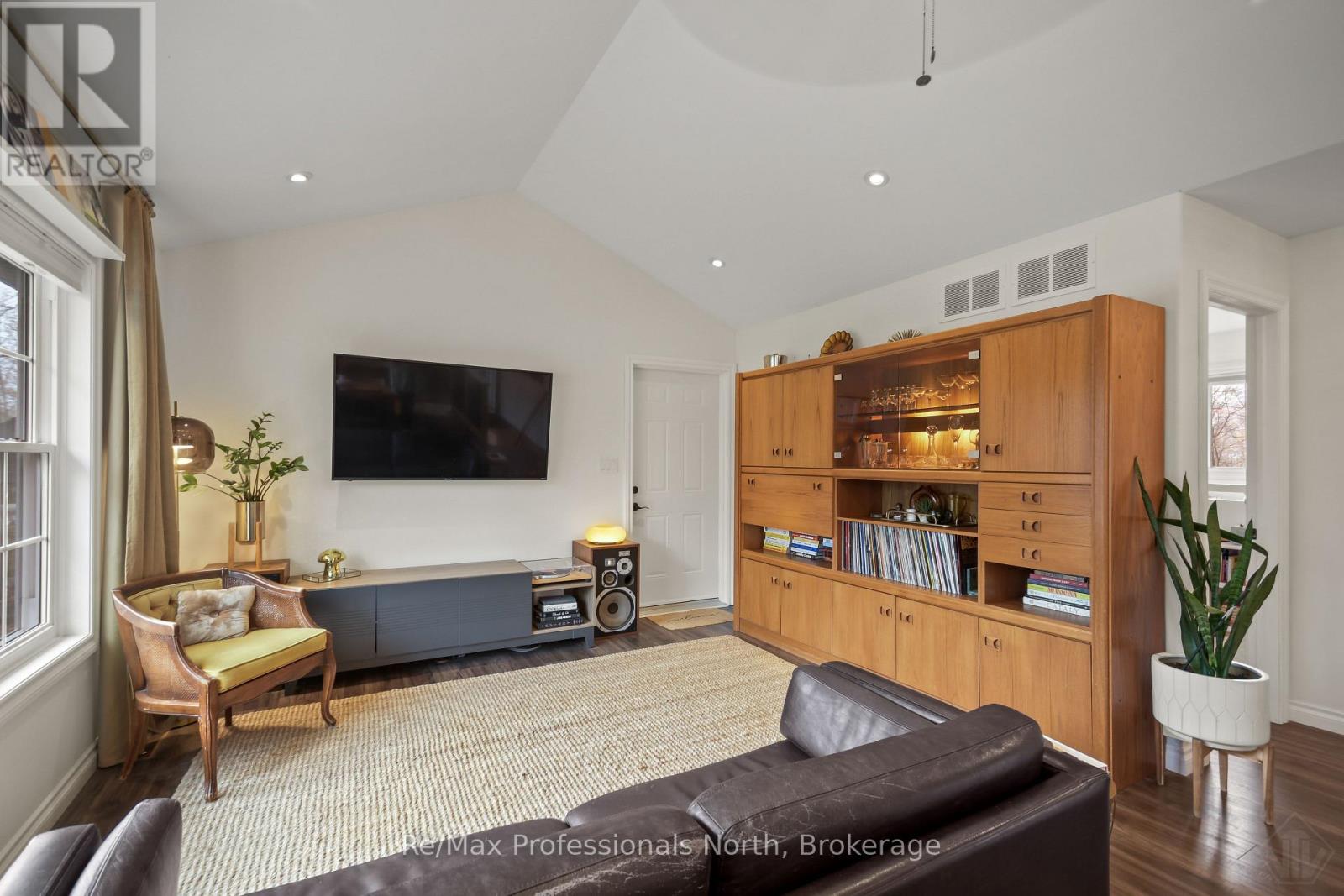 69 Yonge Street S, Huntsville, Ontario  P1H 1T8 - Photo 6 - X13135676