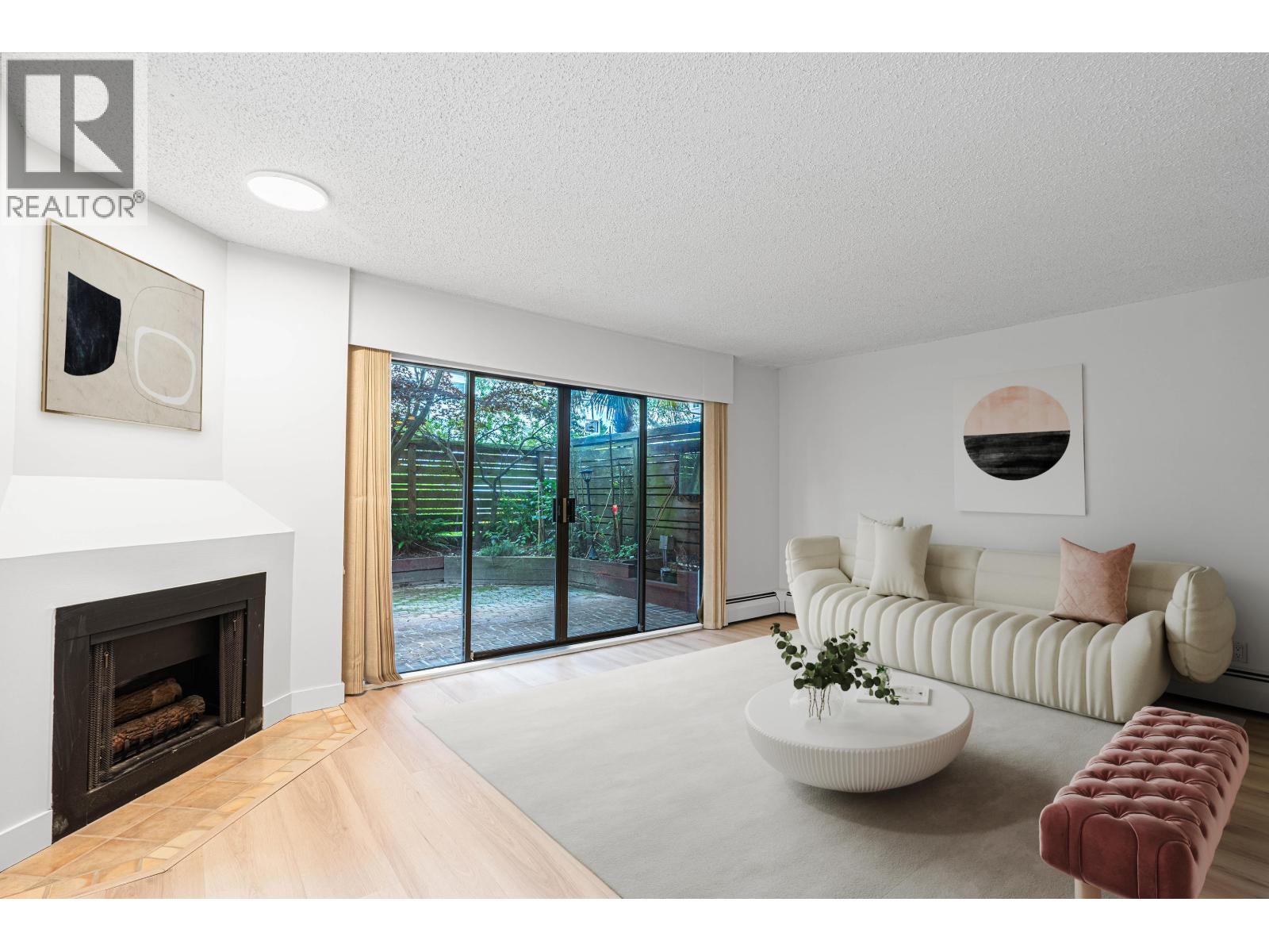 102 747 17th Street, West Vancouver, British Columbia  V7V 3T4 - Photo 7 - R3124225