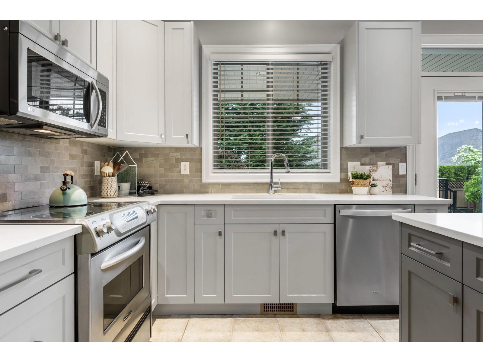 45807 Higginson Road, Sardis South, Chilliwack, British Columbia  V2R 2C7 - Photo 11 - R3124187