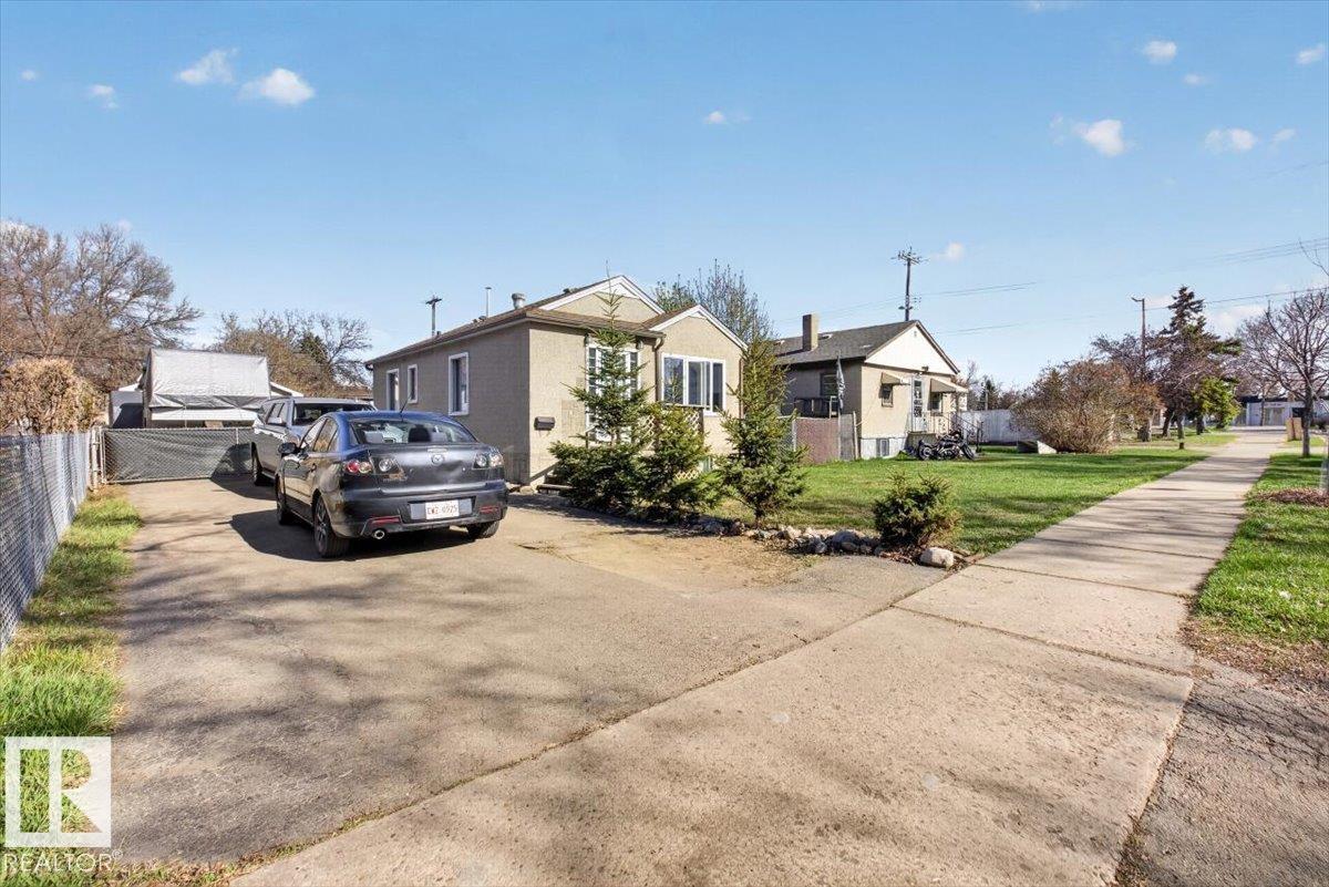 11813 39 St Nw, Edmonton, Alberta  T5W 2J4 - Photo 4 - E4488071