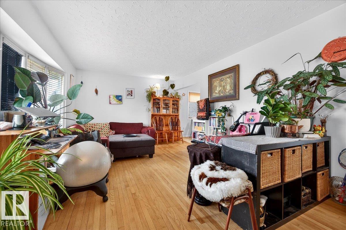 4212 105 Av Nw, Edmonton, Alberta  T6A 0Z9 - Photo 5 - E4488072