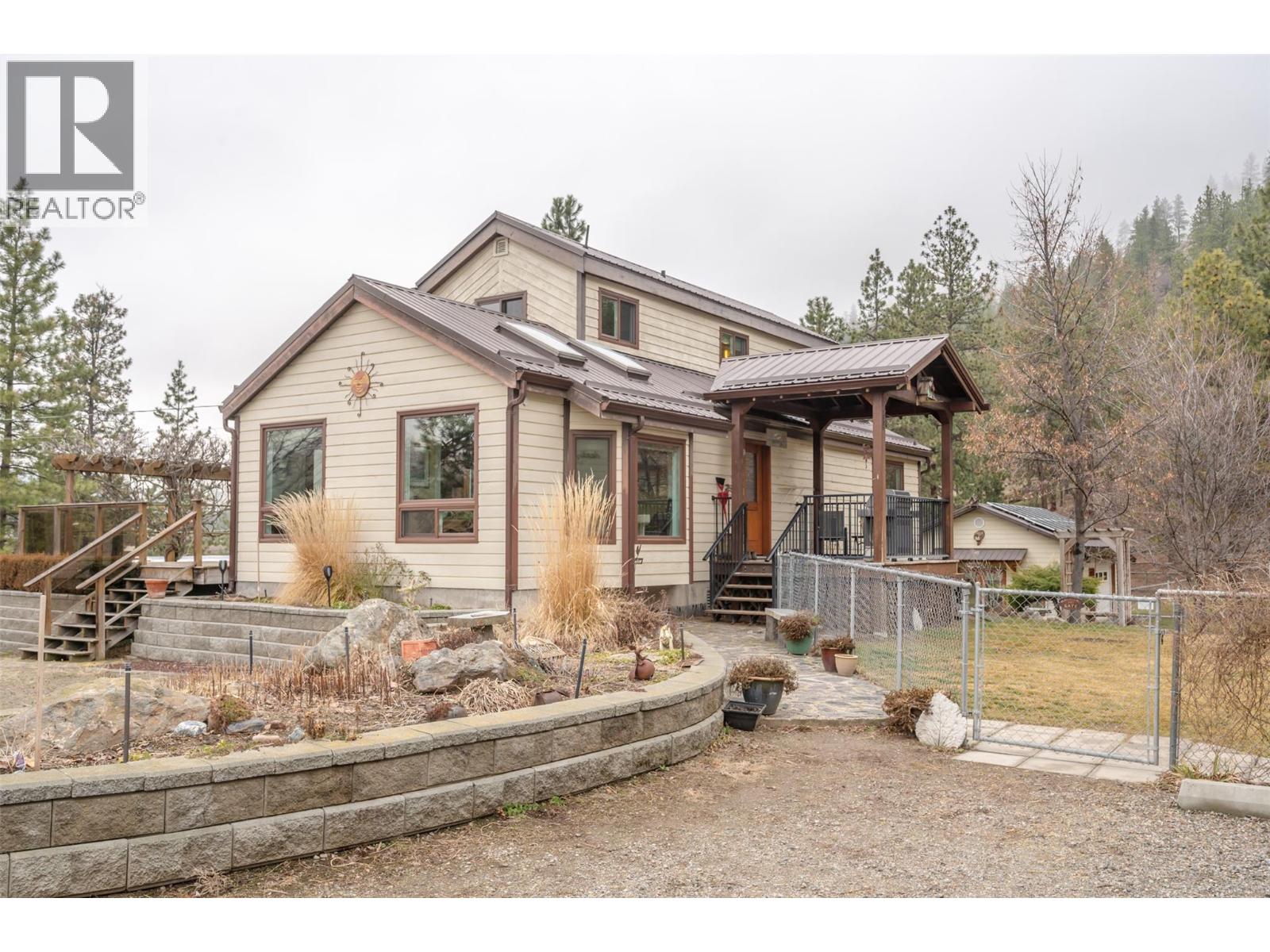 1264 Green Lake Road, Oliver, British Columbia