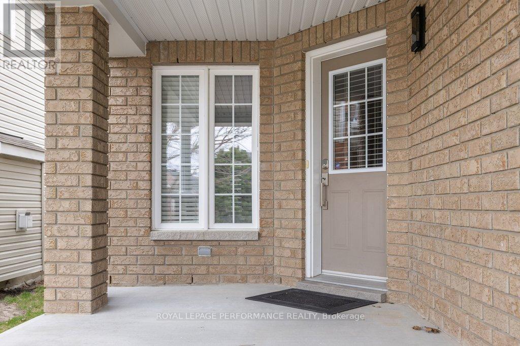 34 Moe Robillard Street, Arnprior, Ontario  K7S 0C2 - Photo 3 - X13079112