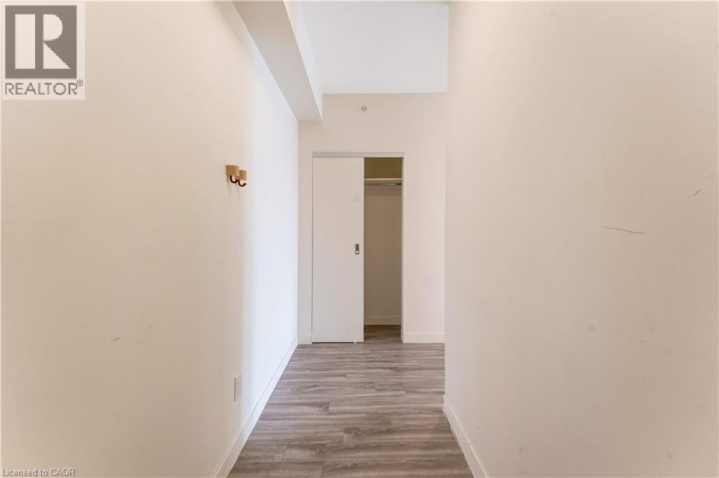 128 N King Street N Unit# 904, Waterloo, Ontario  N2J 0E9 - Photo 3 - 40830545
