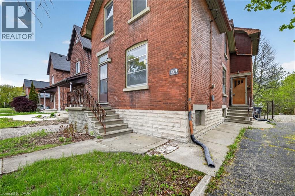 123 Elizabeth Street, Guelph, Ontario  N1E 2X4 - Photo 5 - 40830244