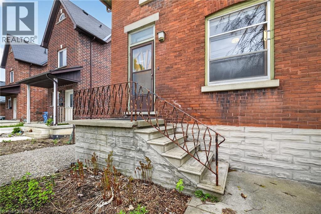 123 Elizabeth Street, Guelph, Ontario  N1E 2X4 - Photo 7 - 40830244