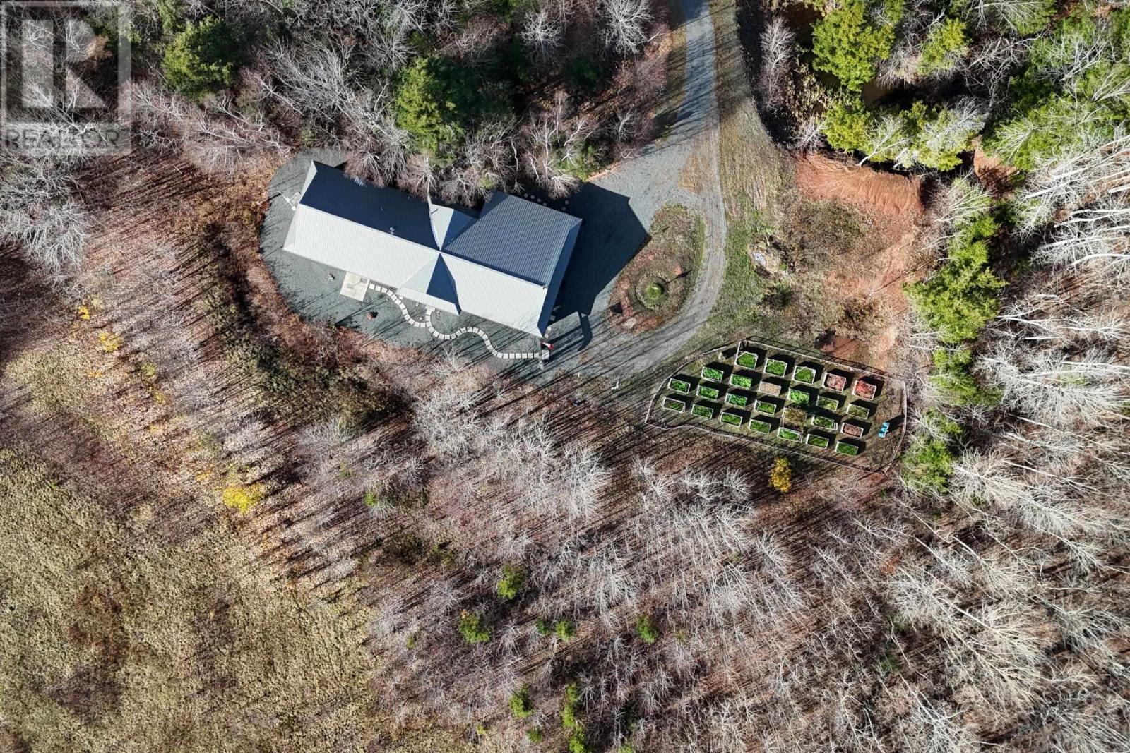 516 Burgess Mountain Road, Woodville, Nova Scotia  B0P 1G0 - Photo 11 - 202528486