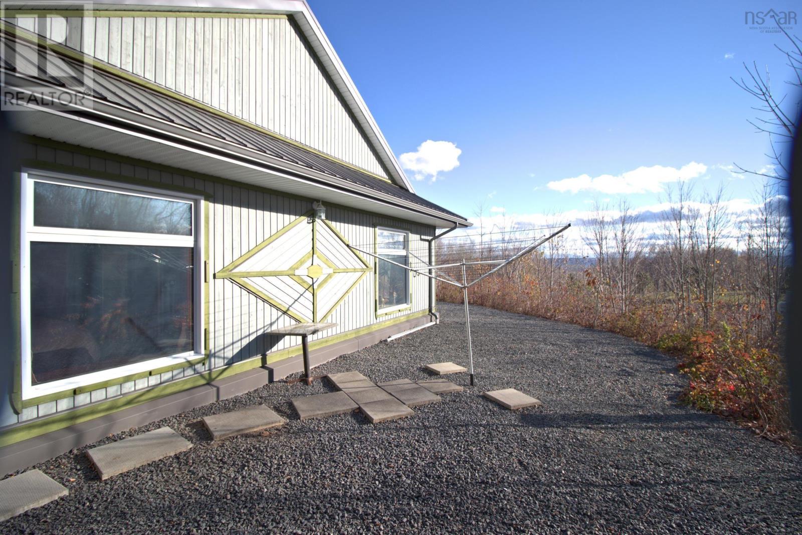 516 Burgess Mountain Road, Woodville, Nova Scotia  B0P 1G0 - Photo 9 - 202528486