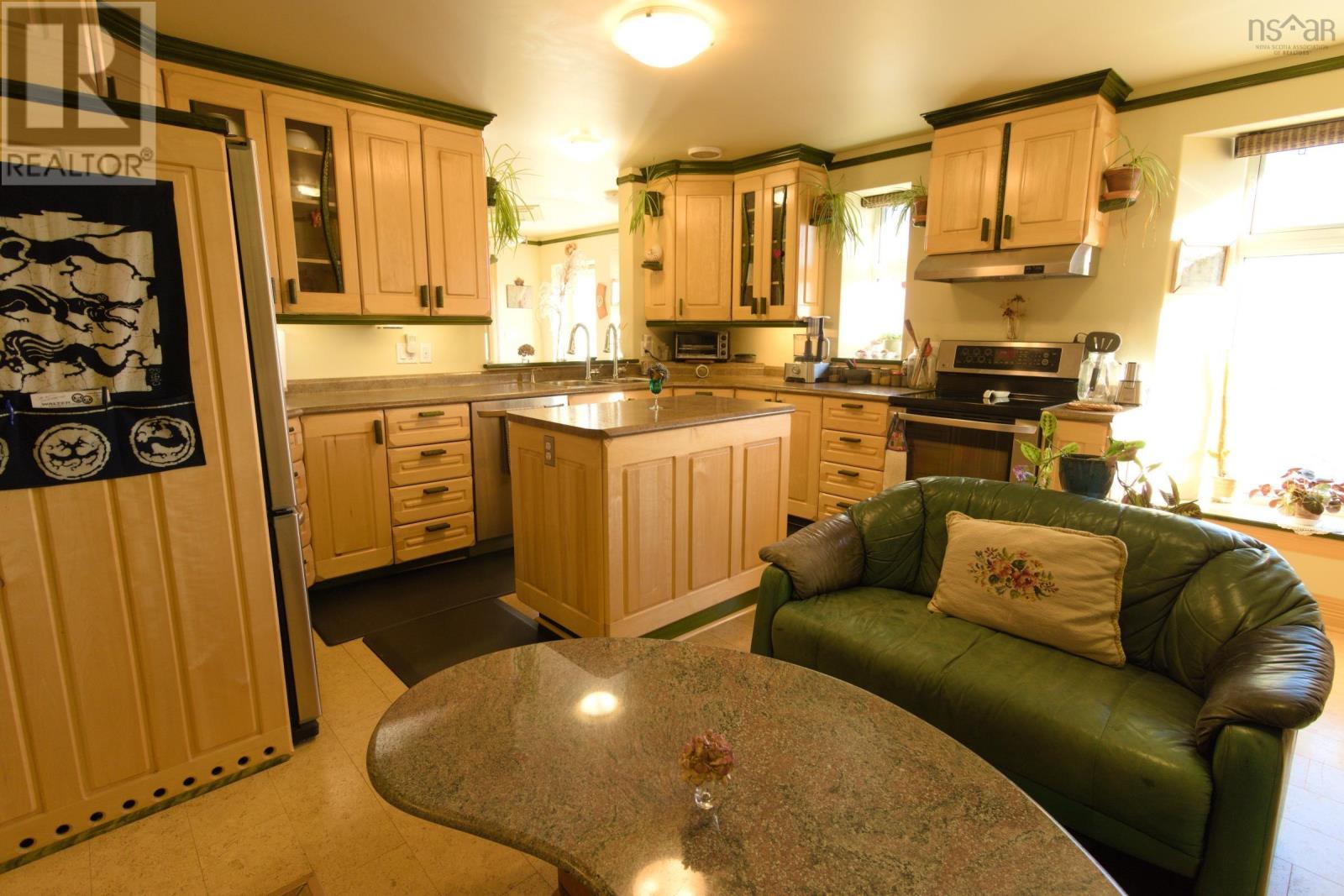 516 Burgess Mountain Road, Woodville, Nova Scotia  B0P 1G0 - Photo 19 - 202528486