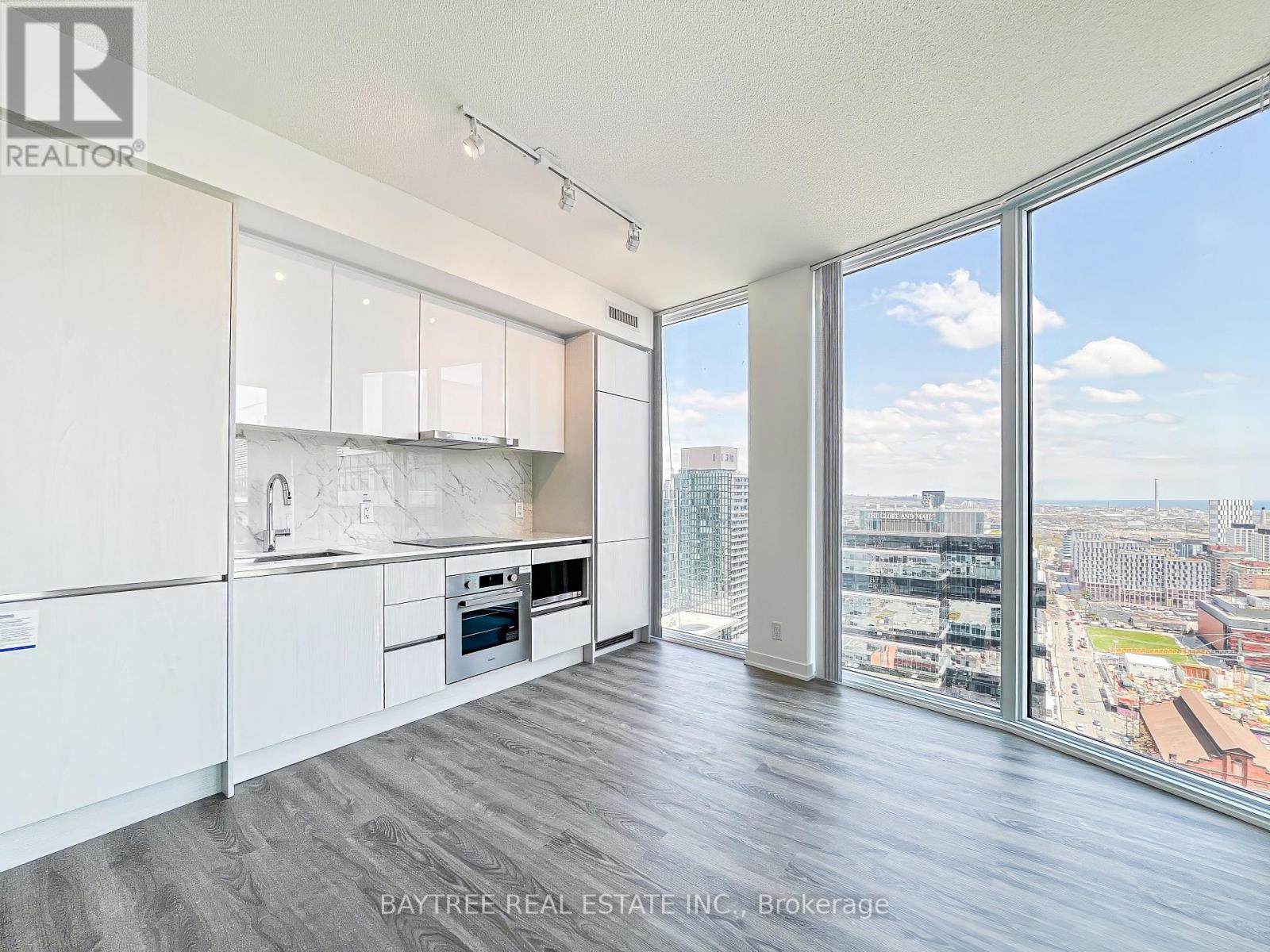 3506 - 180 FRONT STREET E, Toronto, Ontario