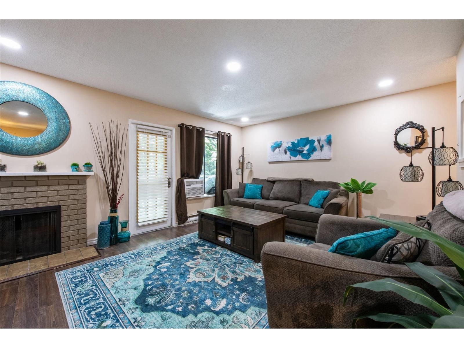 914 10620 150 Street, Surrey, British Columbia  V3R 7S1 - Photo 4 - R3124184