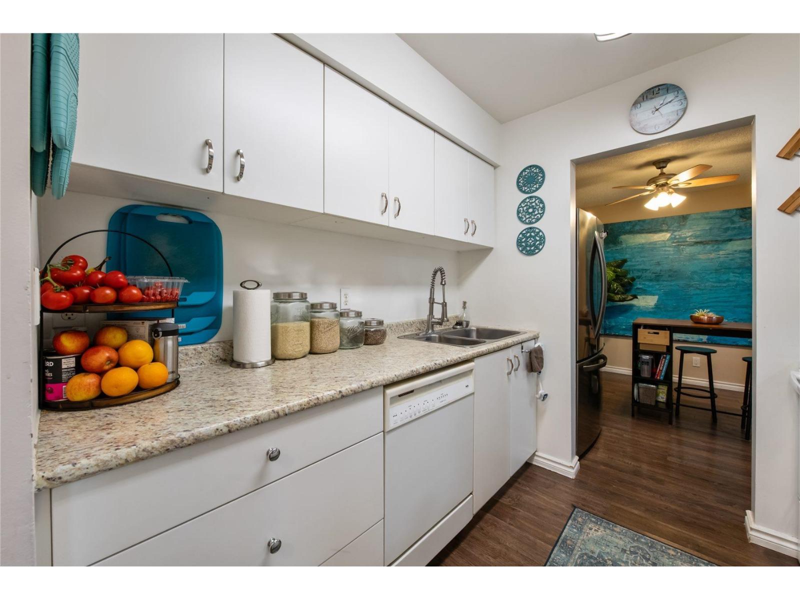 914 10620 150 Street, Surrey, British Columbia  V3R 7S1 - Photo 10 - R3124184