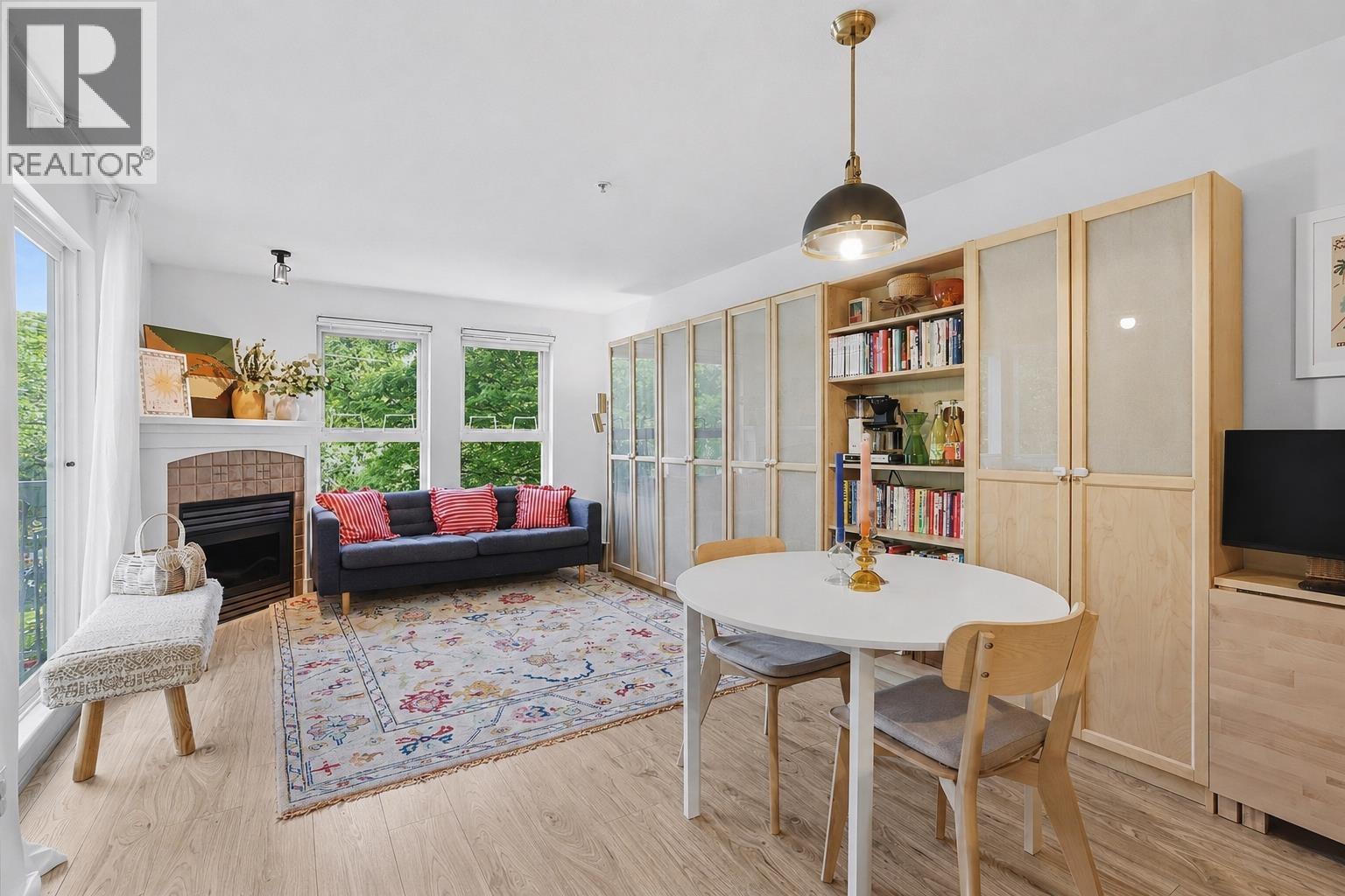 202 1858 W 5th Avenue, Vancouver, British Columbia  V6J 1P3 - Photo 3 - R3123980