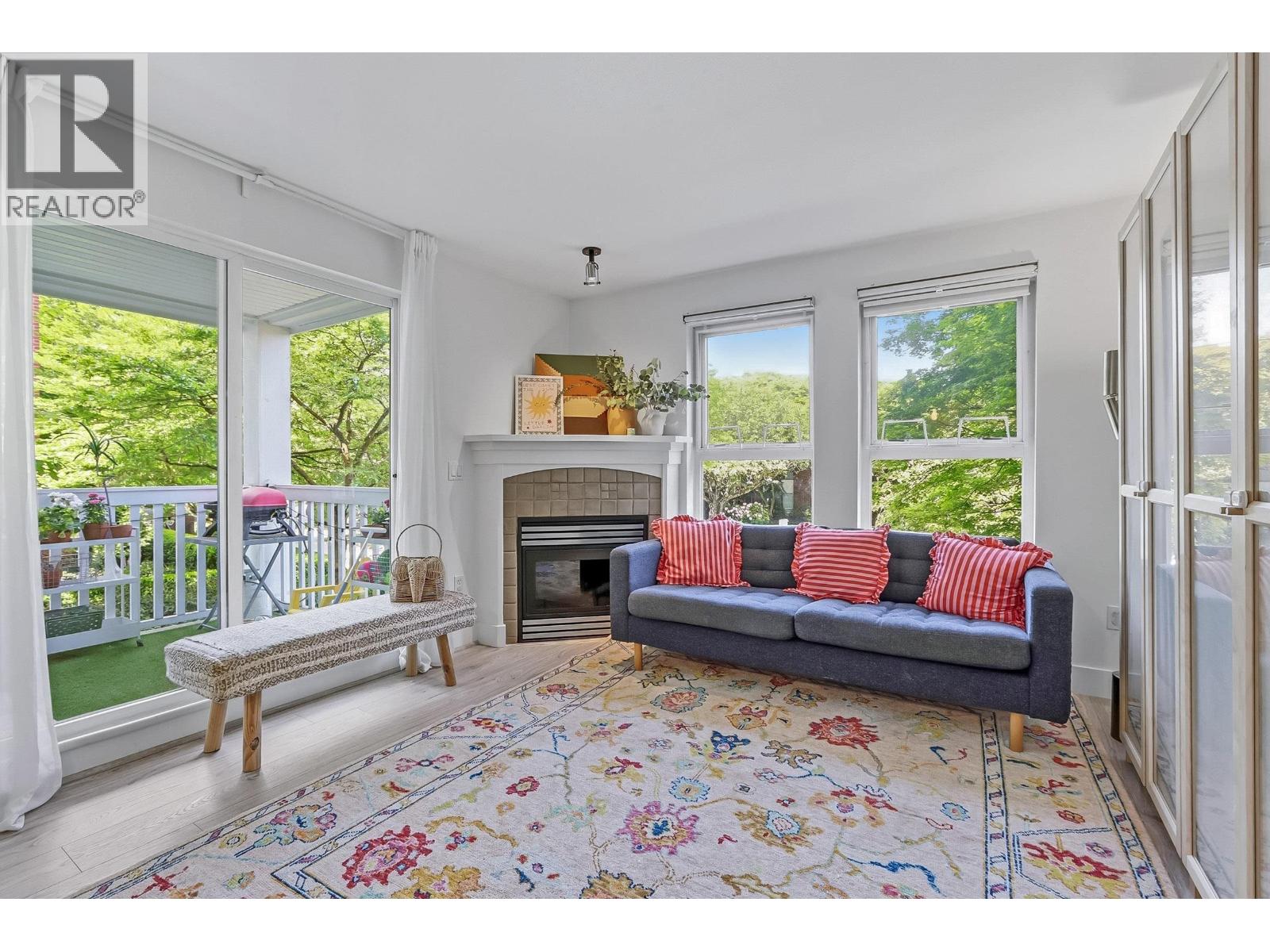 202 1858 W 5th Avenue, Vancouver, British Columbia  V6J 1P3 - Photo 4 - R3123980