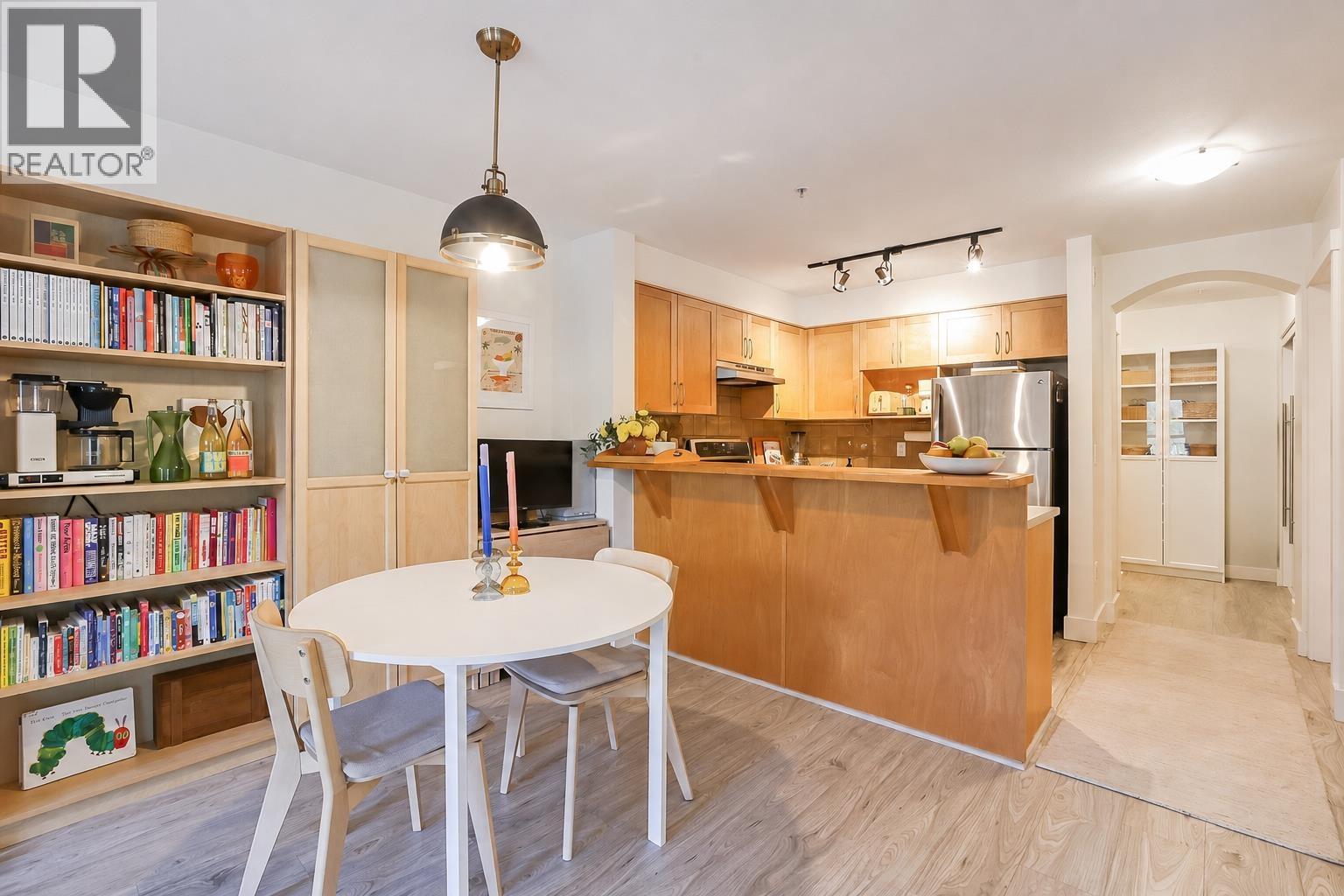 202 1858 W 5th Avenue, Vancouver, British Columbia  V6J 1P3 - Photo 6 - R3123980