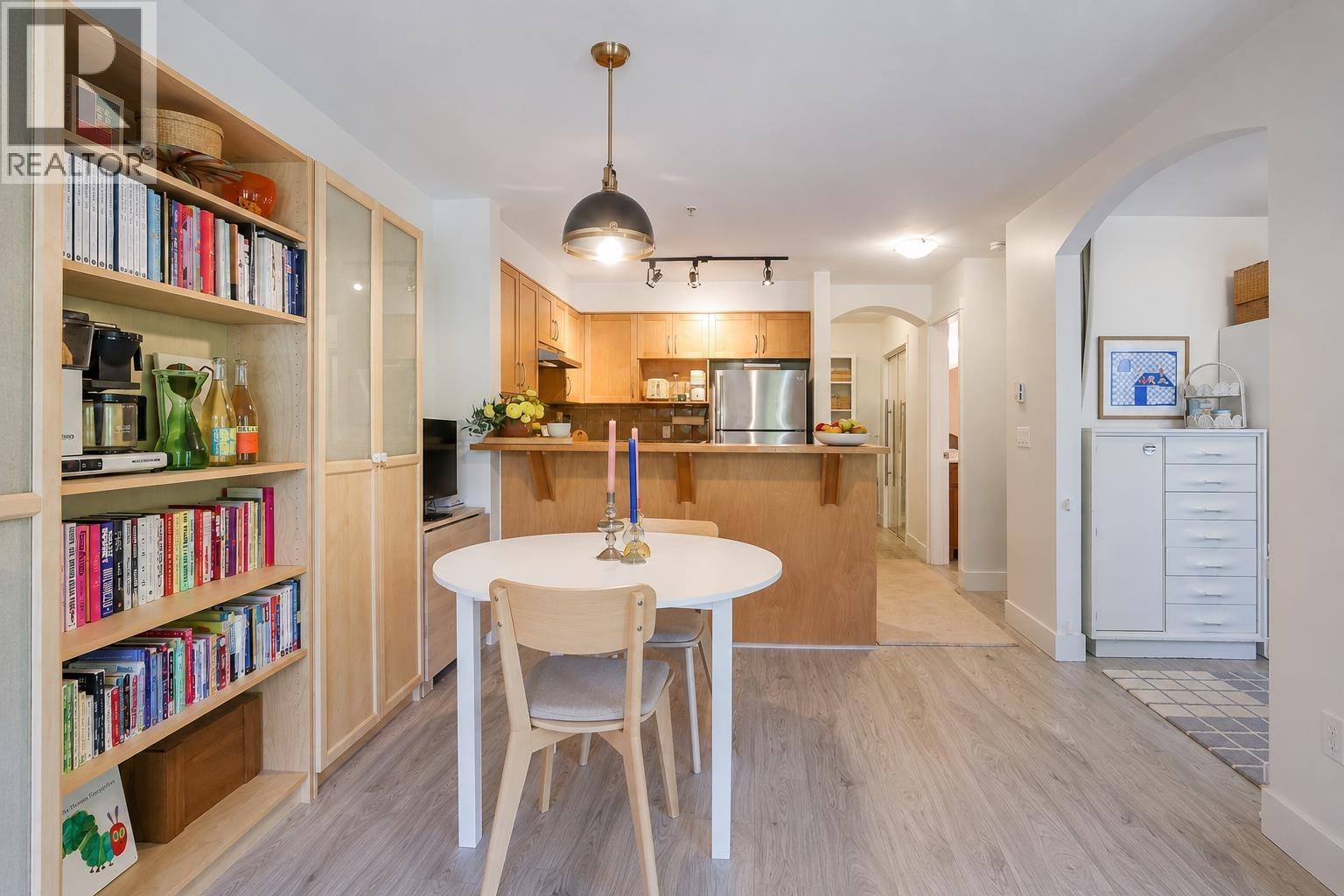 202 1858 W 5th Avenue, Vancouver, British Columbia  V6J 1P3 - Photo 7 - R3123980