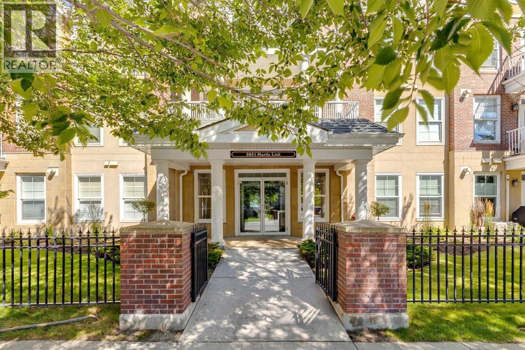 104, 3651 Marda Link SW, Calgary, Alberta