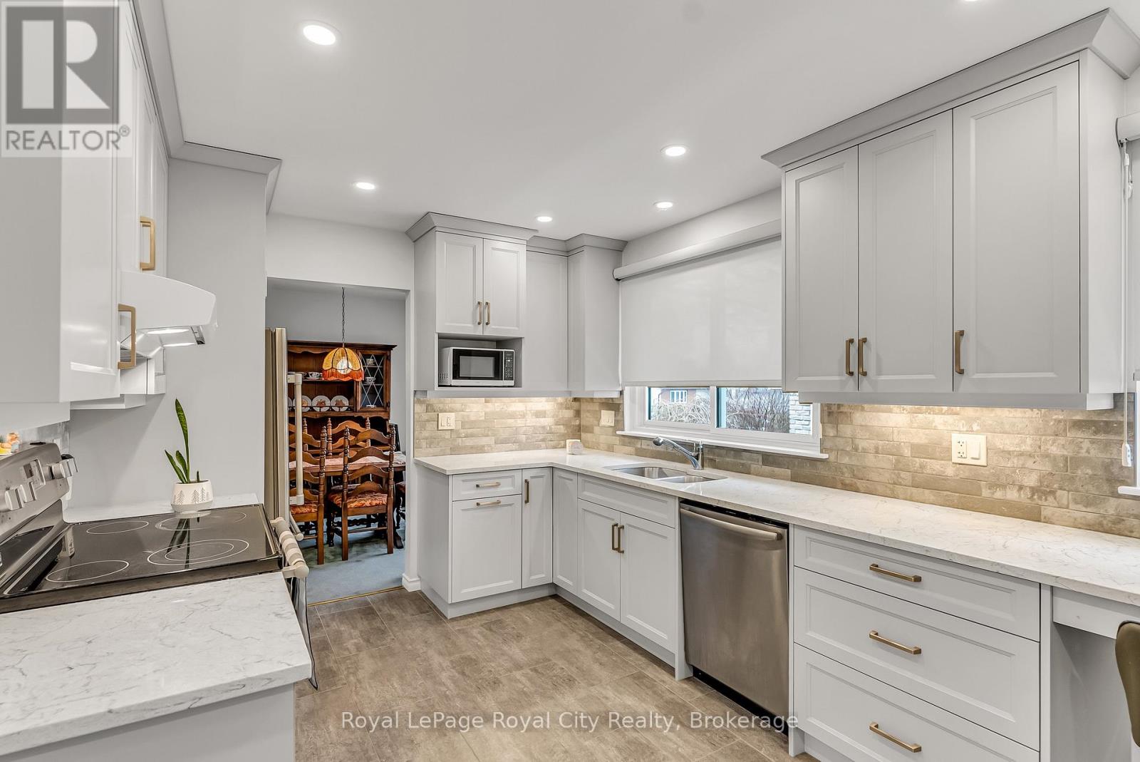 113 Fife Road, Guelph, Ontario N1H 6X9 - Photo 1 - X12904496