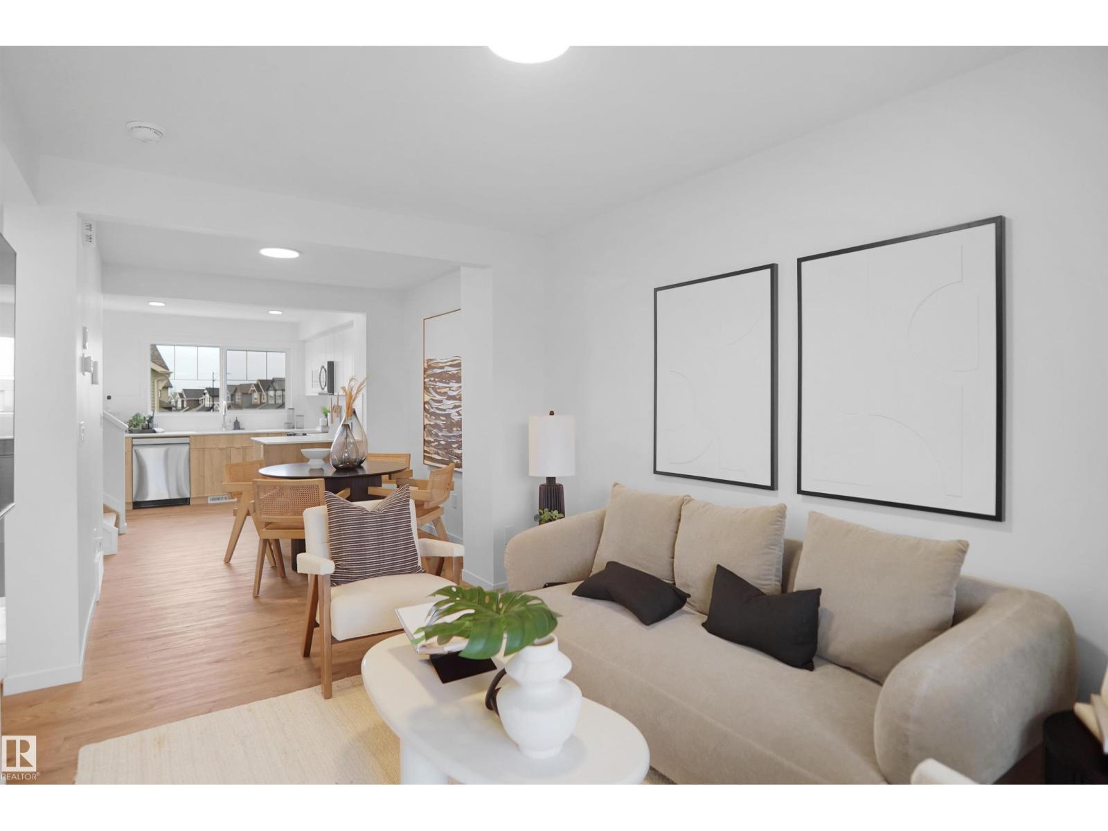 #27 531 Merlin Ld NW, Edmonton, Alberta  T5S 0L9 - Photo 4 - E4472134