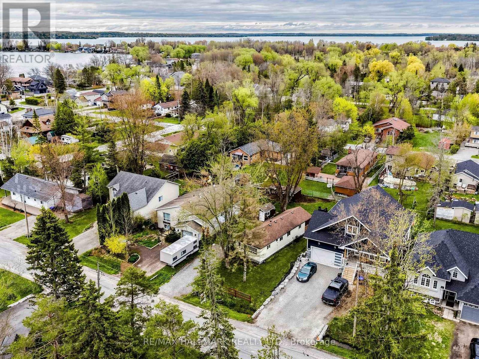 1053 Elm Road, Innisfil, Ontario  L0L 1C0 - Photo 13 - N13135640
