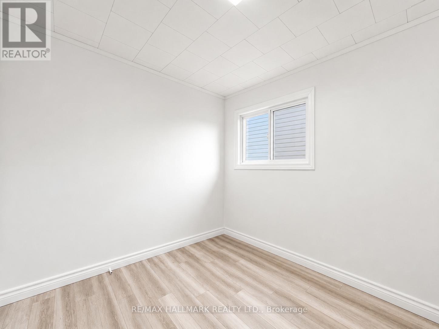 1053 Elm Road, Innisfil, Ontario  L0L 1C0 - Photo 4 - N13135640