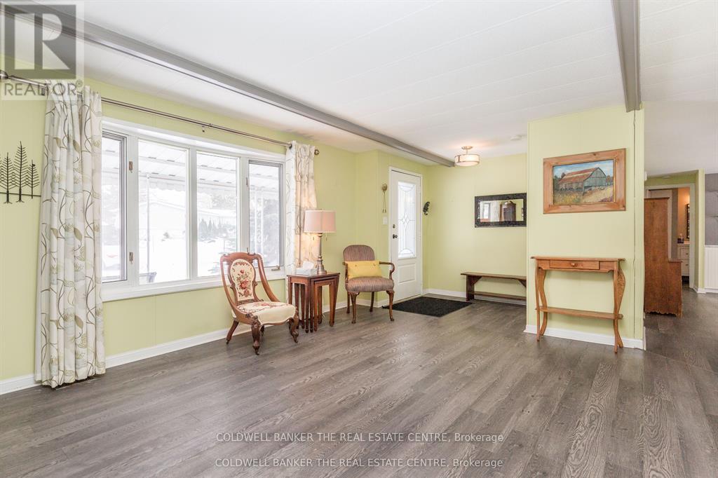 29 Main Street, Innisfil, Ontario  L9S 1L9 - Photo 5 - N13135652