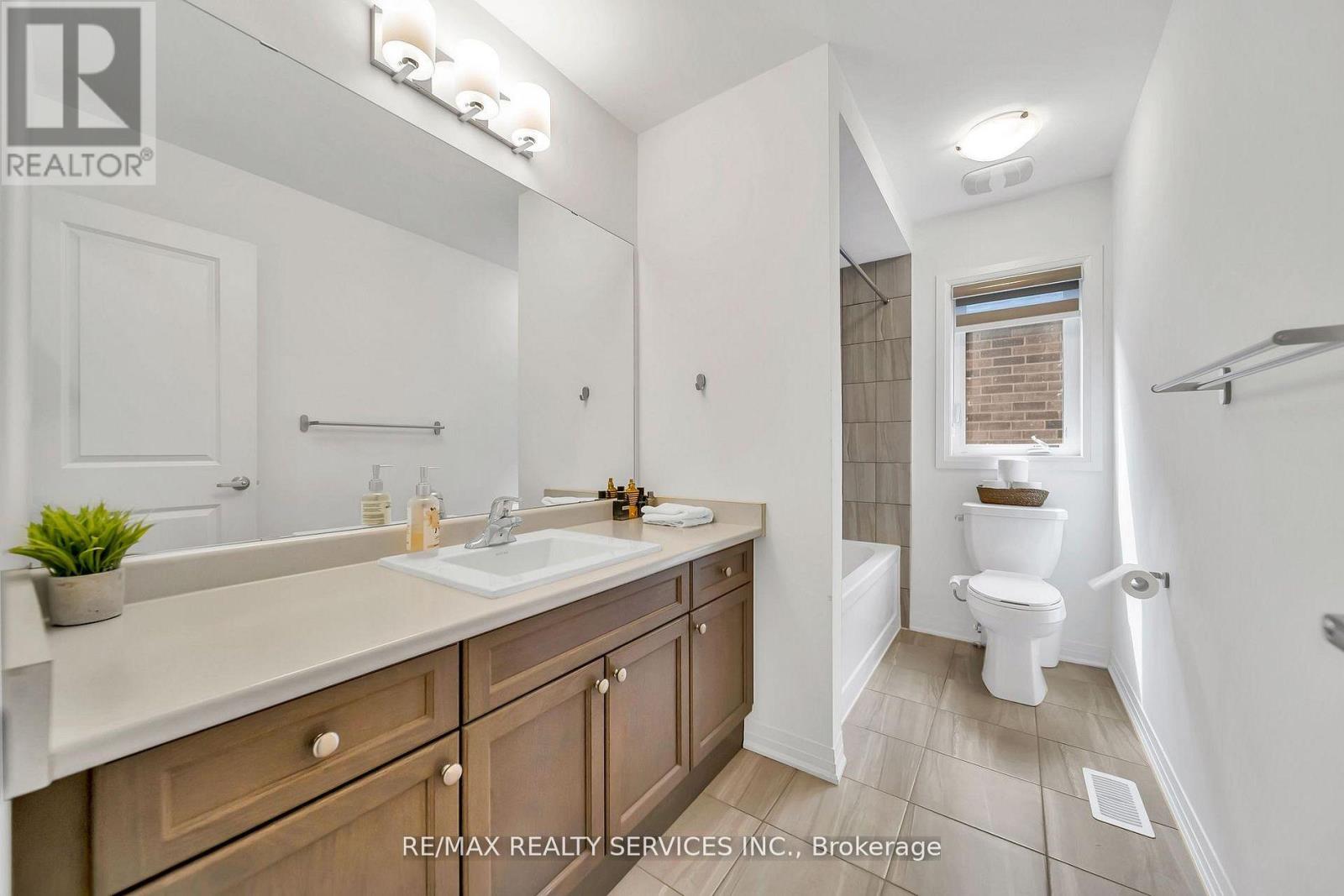 104 Sagewood Avenue, Barrie, Ontario  L9J 0K5 - Photo 26 - S13135512