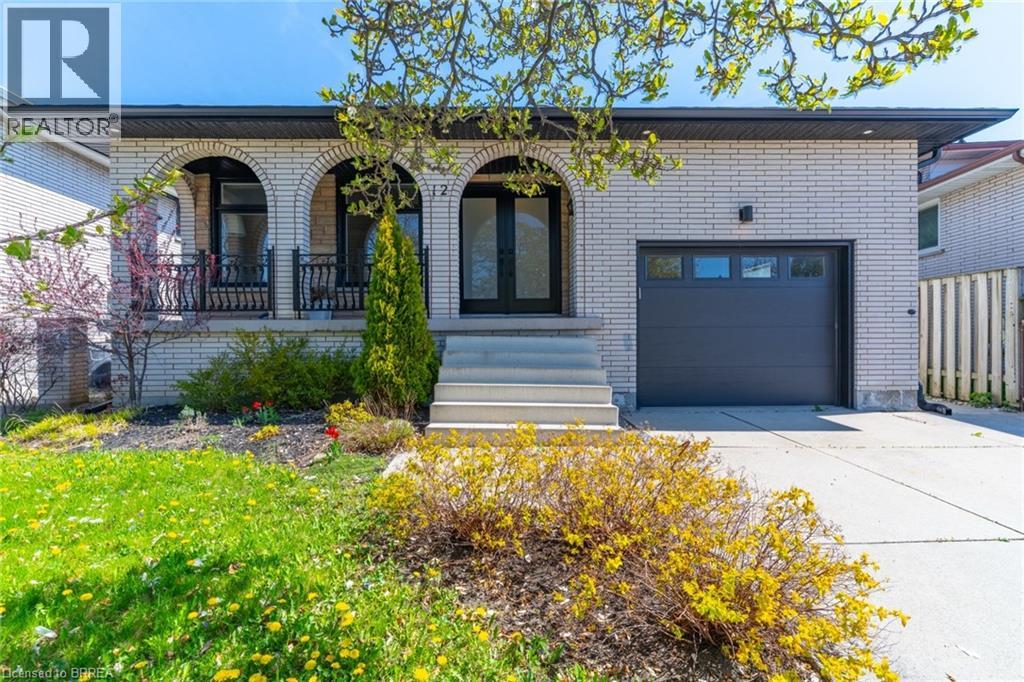 12 SUMMERLEA Drive, Hamilton, Ontario