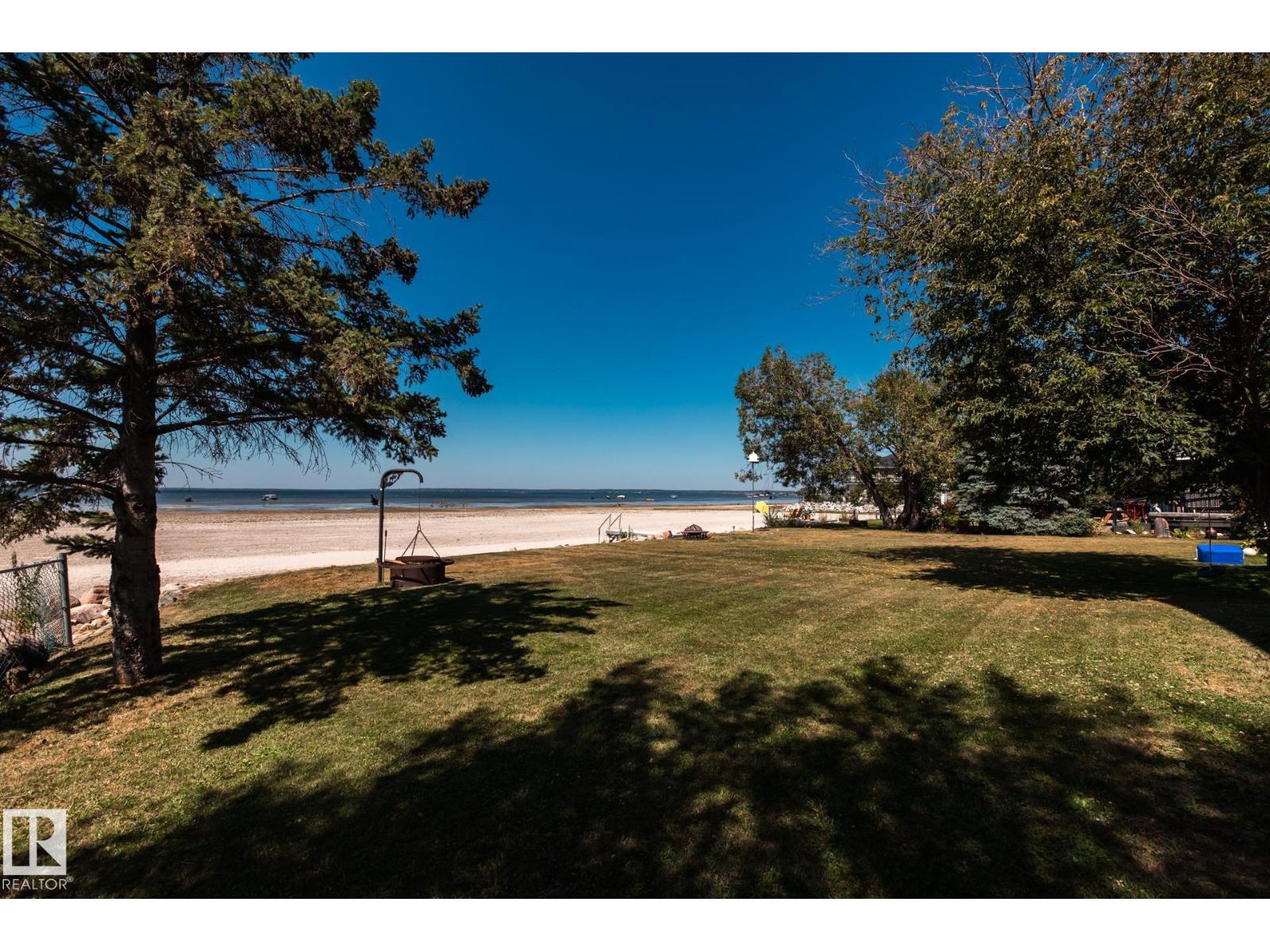 4632 50 Av, Rural Lac Ste. Anne County, Alberta  T0E 0A0 - Photo 2 - E4488081