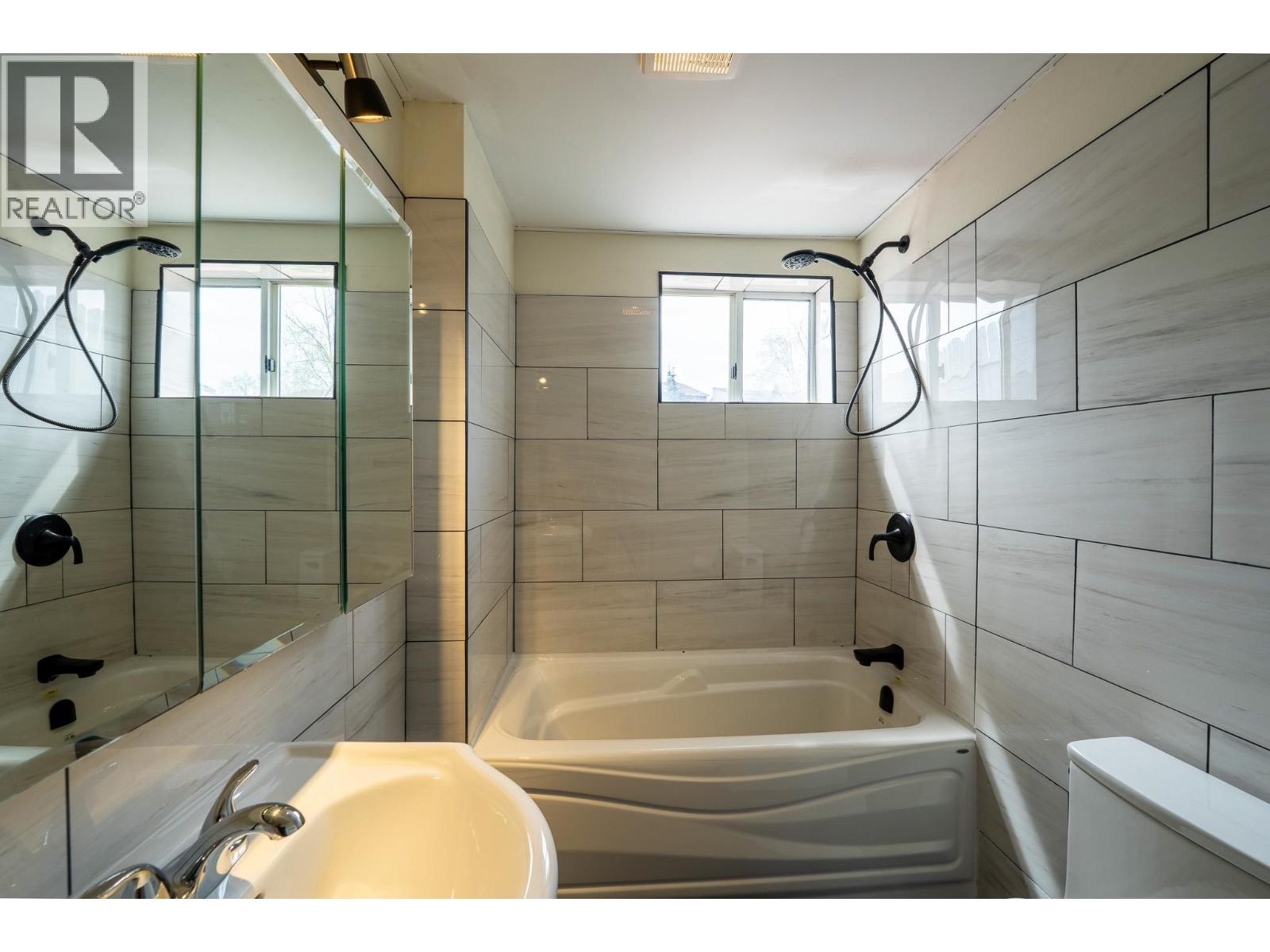 8835 103a Avenue, Fort St. John, British Columbia  V1J 6P1 - Photo 23 - R3124206