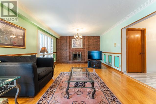 1400 Bough Beeches Boulevard, Mississauga, Ontario  L4W 3B5 - Photo 21 - W13135620