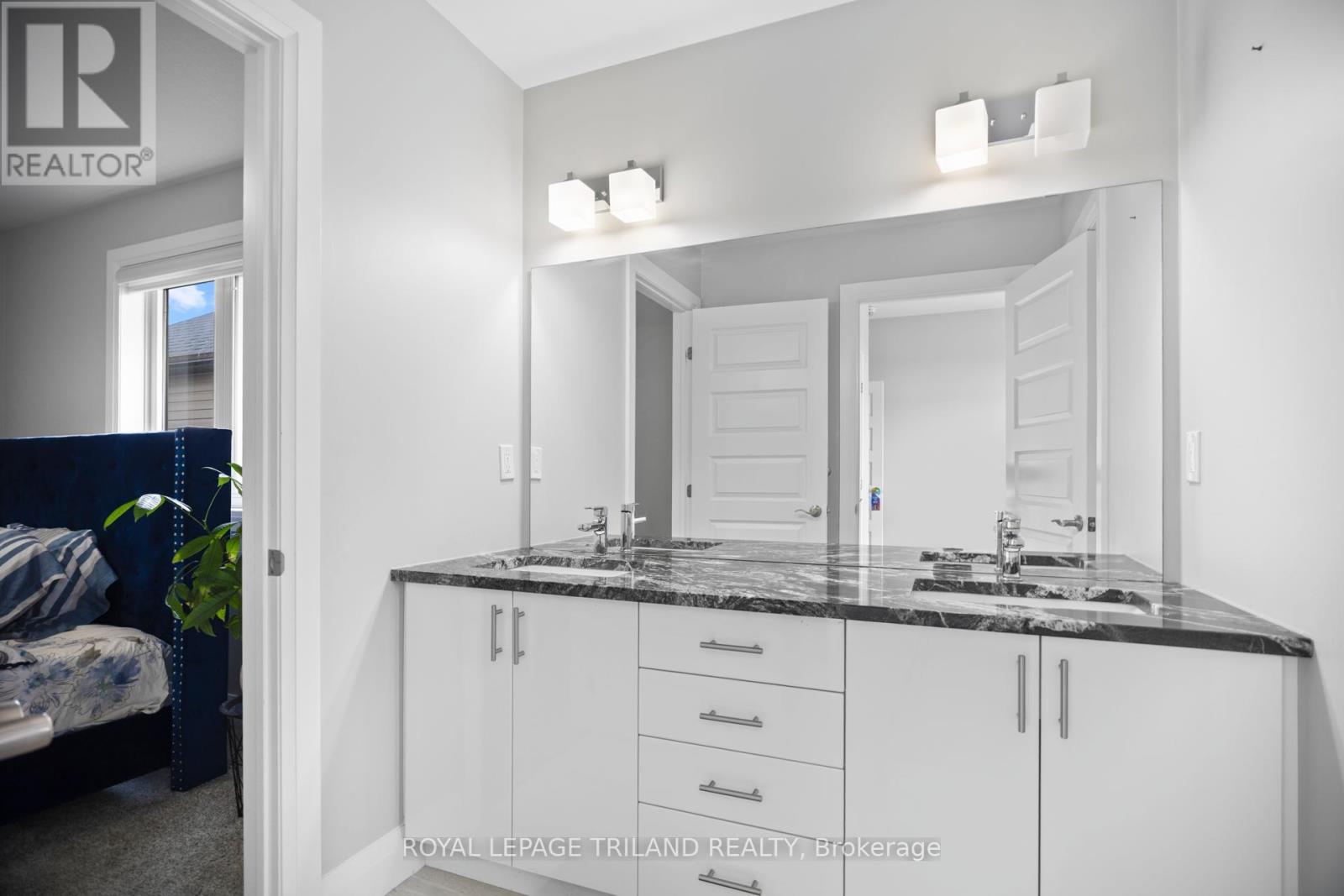 2382 Wickerson Road, London South, Ontario  N6K 4R6 - Photo 18 - X13135728