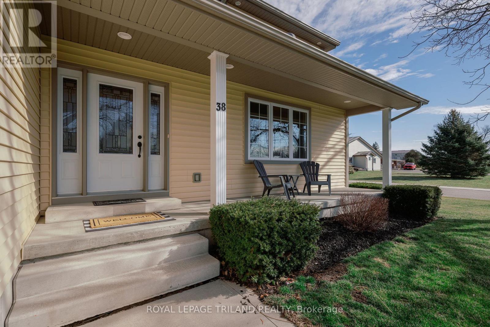 38 Fulton Street, Bayham, Ontario  N0J 1Z0 - Photo 3 - X13135764