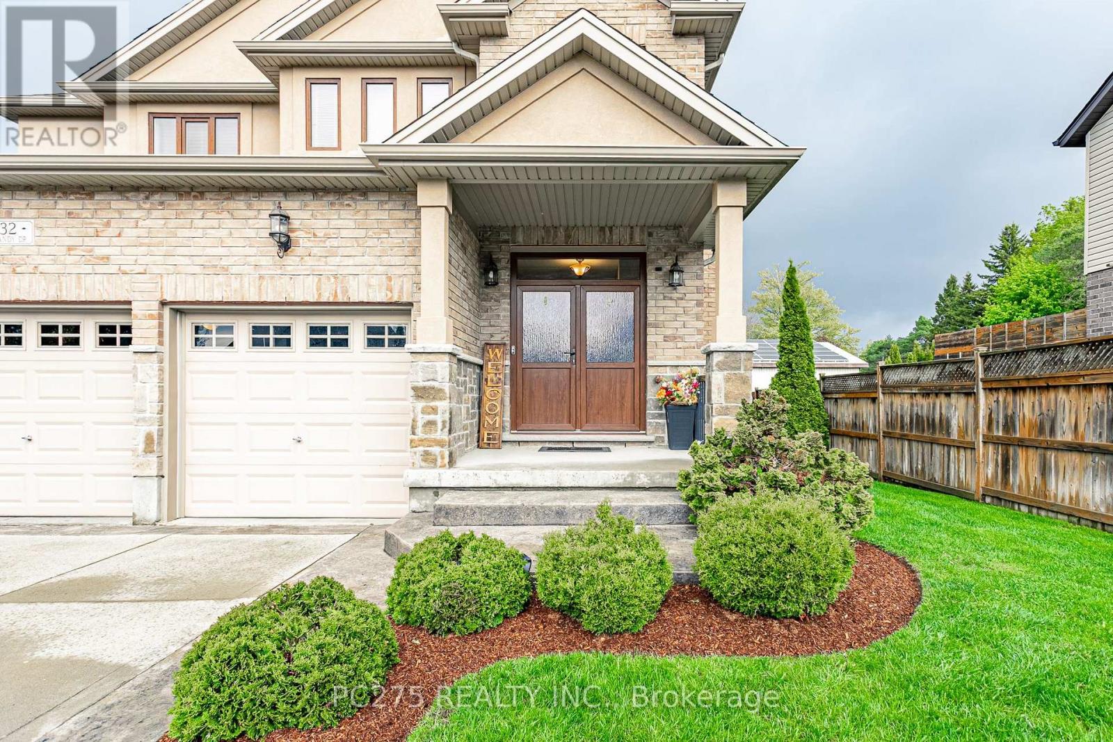 832 Normandy Drive, Woodstock, Ontario L4T 0E6 - Photo 3 - X13135822