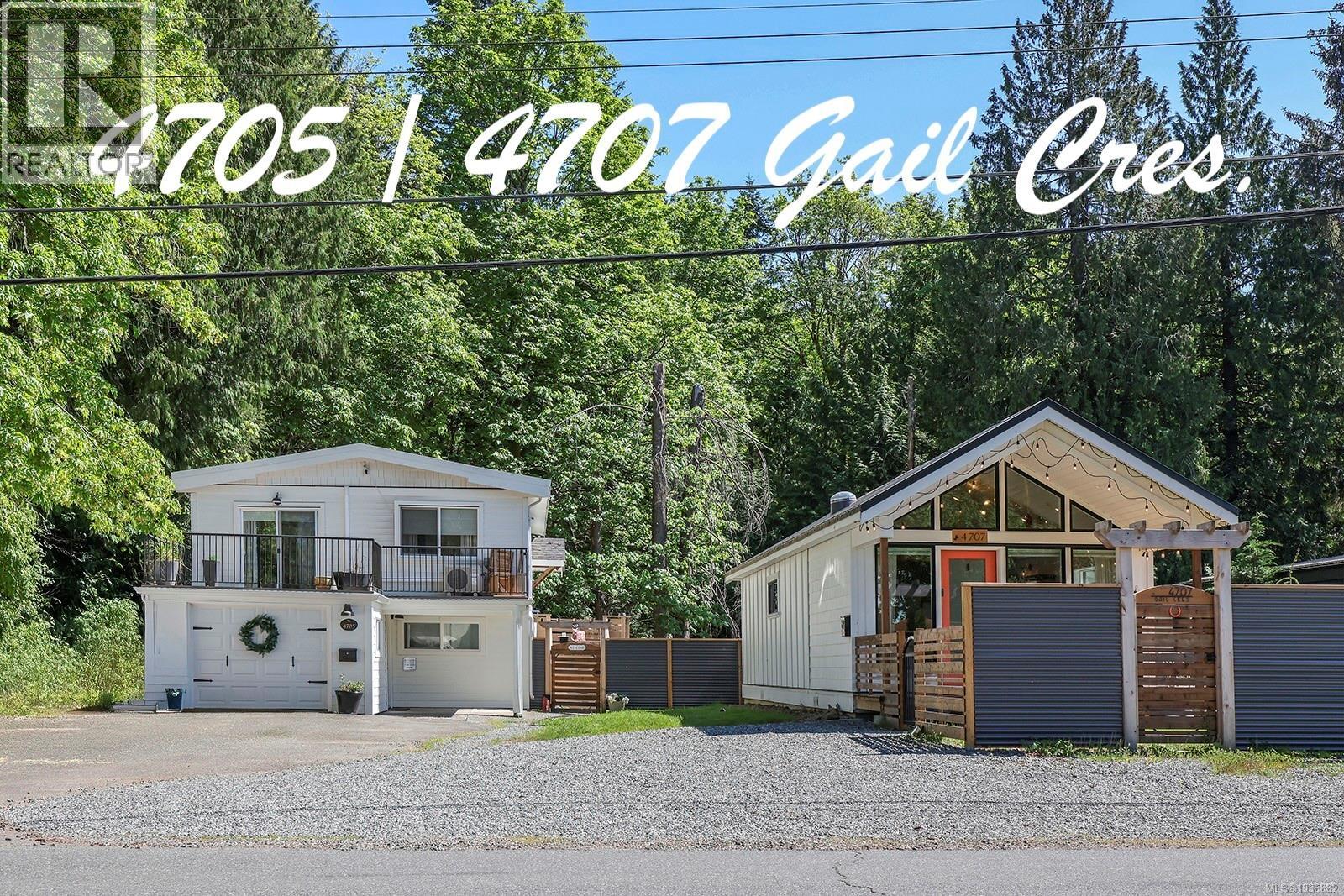 4705/4707 Gail Cres, Courtenay, British Columbia  V9N 5Y3 - Photo 1 - 1036882